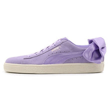 Load image into Gallery viewer, Original New Arrival 2018 PUMA Suede Bow Wns Women's Skateboarding Shoes Sneakers
