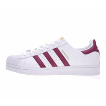 Load image into Gallery viewer, Original Authentic Adidas SUPERSTAR Shamrock Men and Women Unisex Skateboarding Classic Shoes Lightweight Wear-resistant S81015