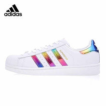 Load image into Gallery viewer, Original Authentic Adidas SUPERSTAR Shamrock Men and Women Unisex Skateboarding Classic Shoes Lightweight Wear-resistant S81015