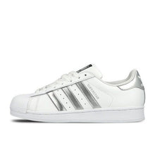 Load image into Gallery viewer, Original Adidas Official SUPERSTAR Clover Women Men Unisex Skateboarding Shoes Sport Outdoor Sneakers Low Top Designer C77124