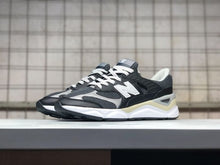 Load image into Gallery viewer, New women's shoes retro shoes casual shoes MSX90RPA Badminton Shoes