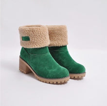 Load image into Gallery viewer, Roboviido New Women Boots Winter outdoor keep Warm Fur Boots Waterproof Women's Snow Boots Thick heel with round head short boot