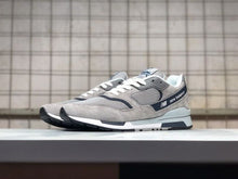 Load image into Gallery viewer, New ML99 running shoes Badminton Shoes
