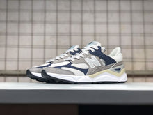 Load image into Gallery viewer, New Men's Retro Shoes MSX90RPA Badminton Shoes