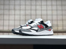 Load image into Gallery viewer, New Men's Retro Shoes MSX90RPA Badminton Shoes