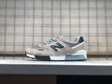 Load image into Gallery viewer, New pattern NEW BALANCE 446 male retro Badminton Shoes