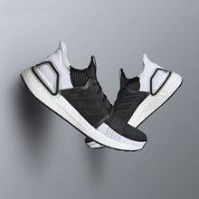 Load image into Gallery viewer, Adidas UltraBoost Men And Women Running Shoes  Breathable Outdoor Sports Shoes